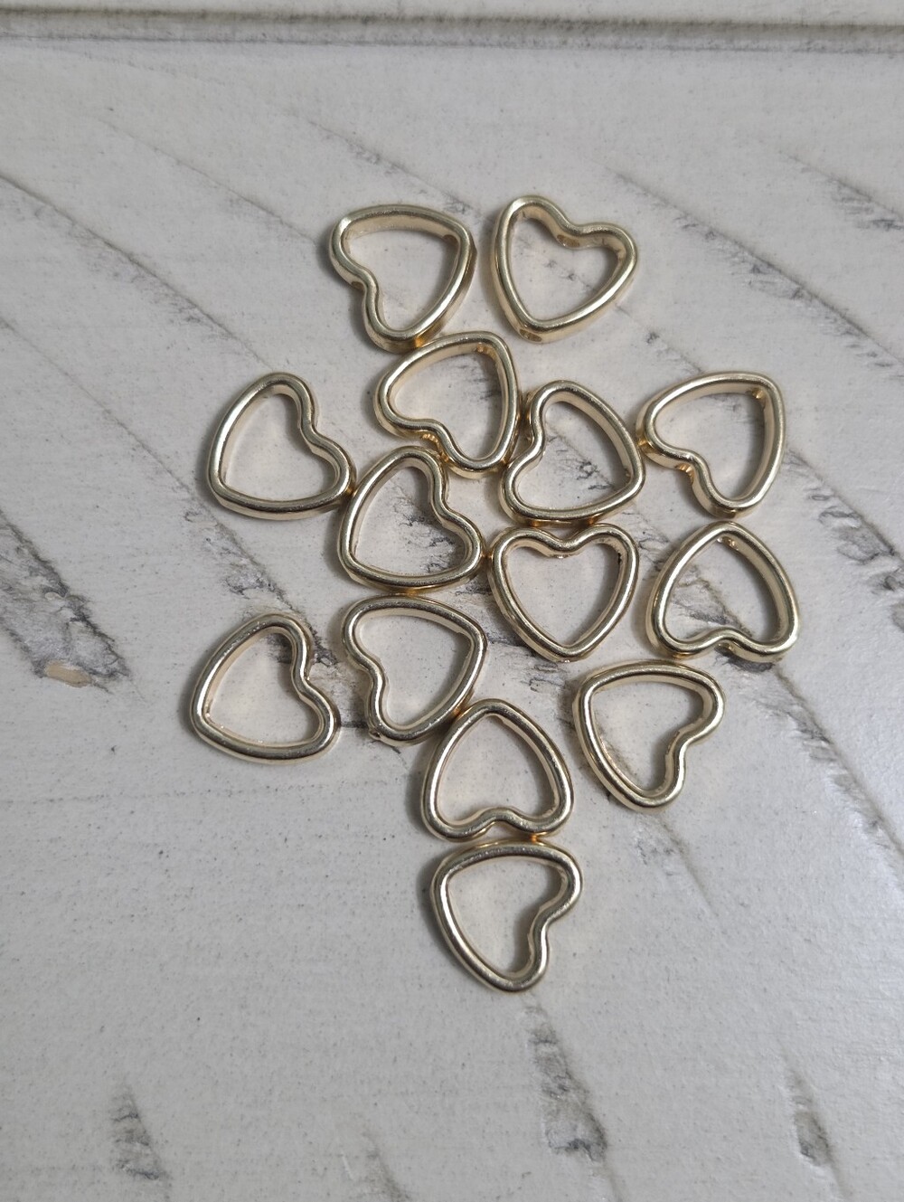 14pc Open Heart Acrylic Chain Links – Gold, NEW